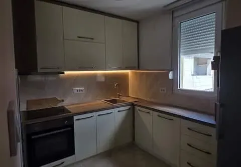 Rent, two bedroom apartment, 78m², Blok 9, Podgorica - image 7