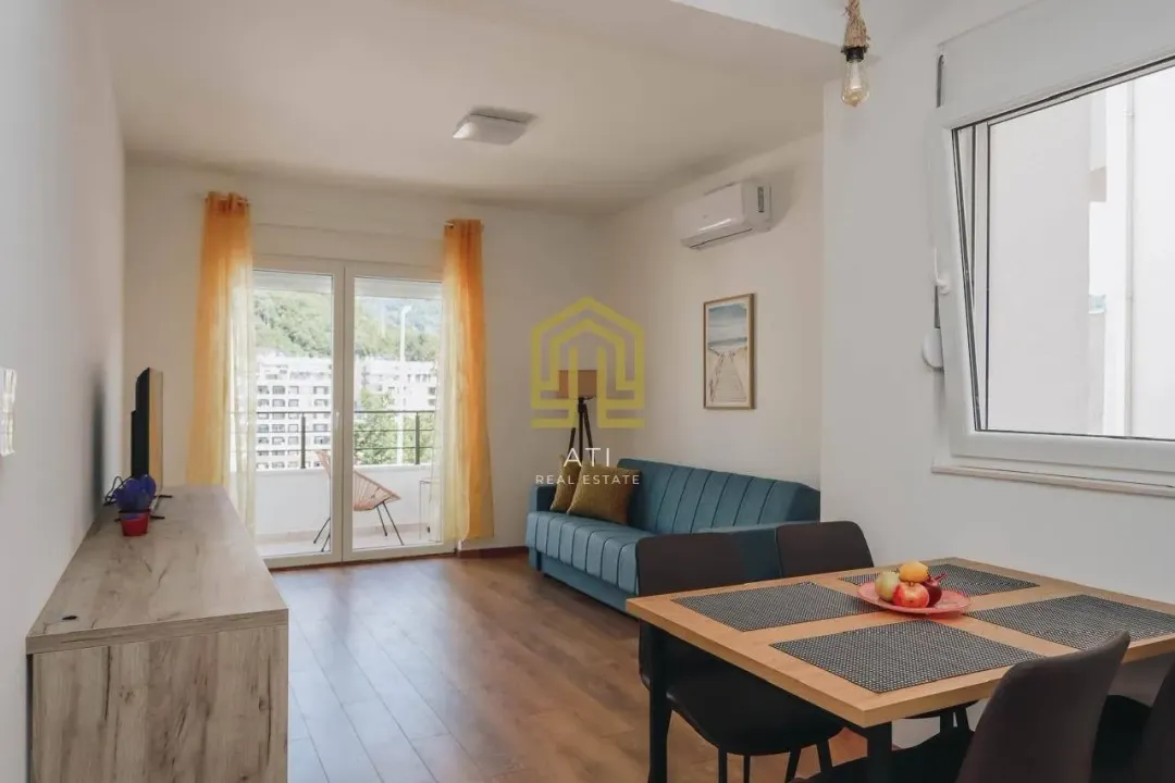 Prodaja, jednosoban stan, 46m², Centar, Budva