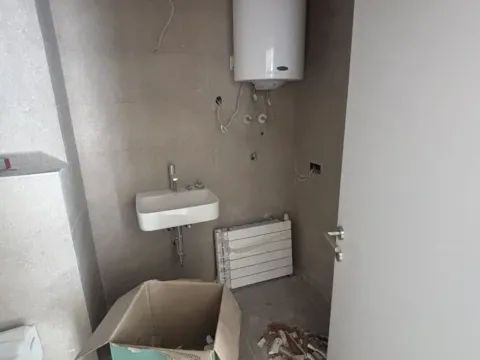Prodaja, trosoban stan, 65m², Višnjička Banja, Palilula Sve Podlokacije - image 7