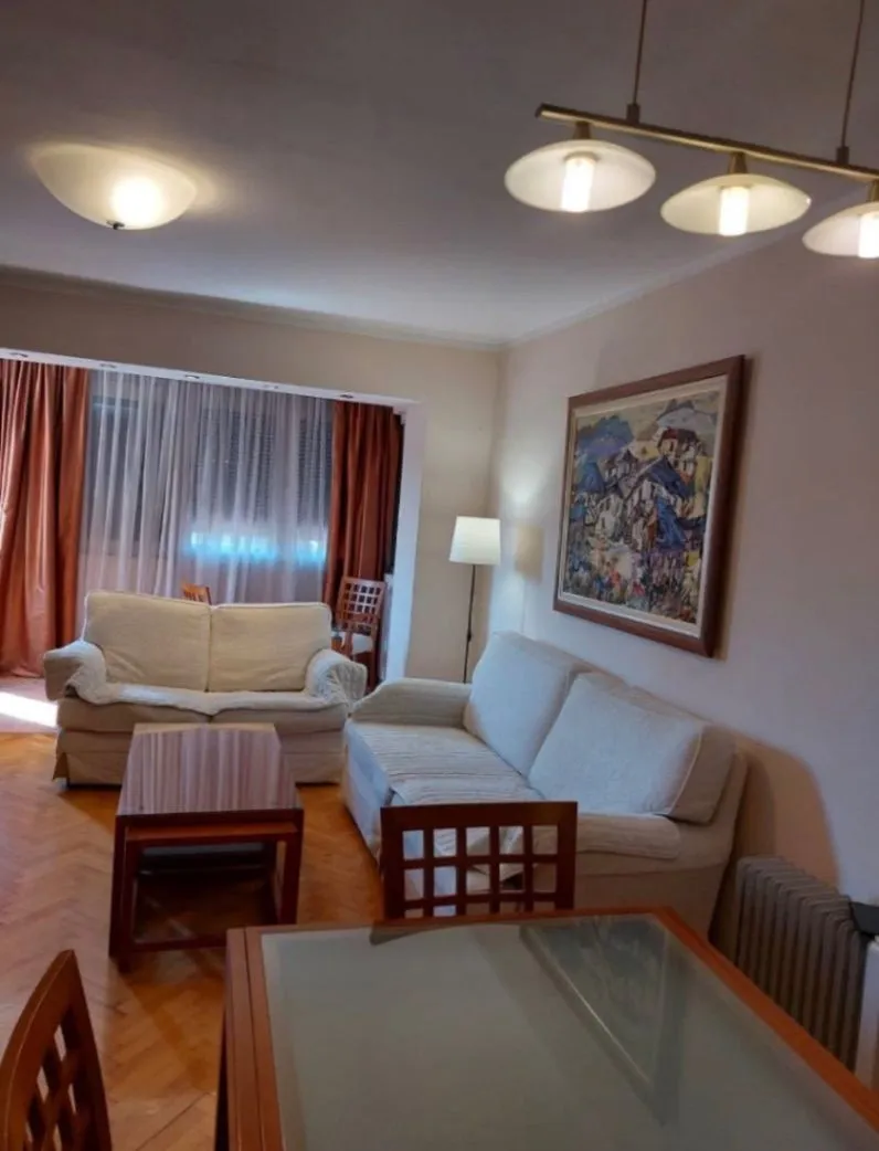 Izdavanje, trosoban stan, 70m², Centar, Podgorica