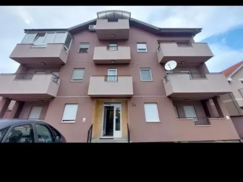 Prodaja, jednosoban stan, 39m², Zemun Sve Podlokacije, Beograd