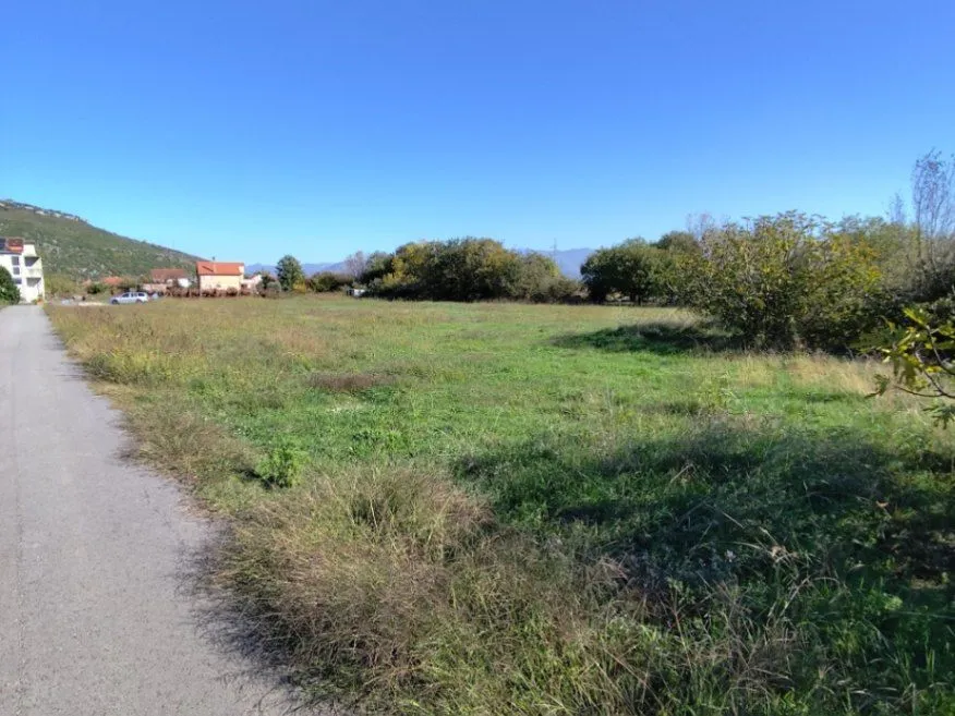 Prodaja, plac, 5872m², Beri, Podgorica