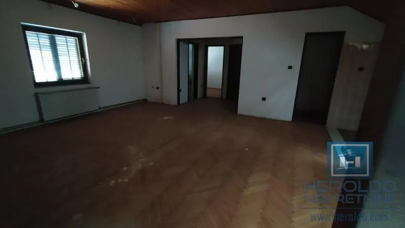 Sale, office space, 731m², Aqua park, Jagodina