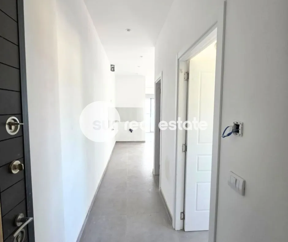Prodaja, dvosoban stan, 55m², Centar, Ulcinj