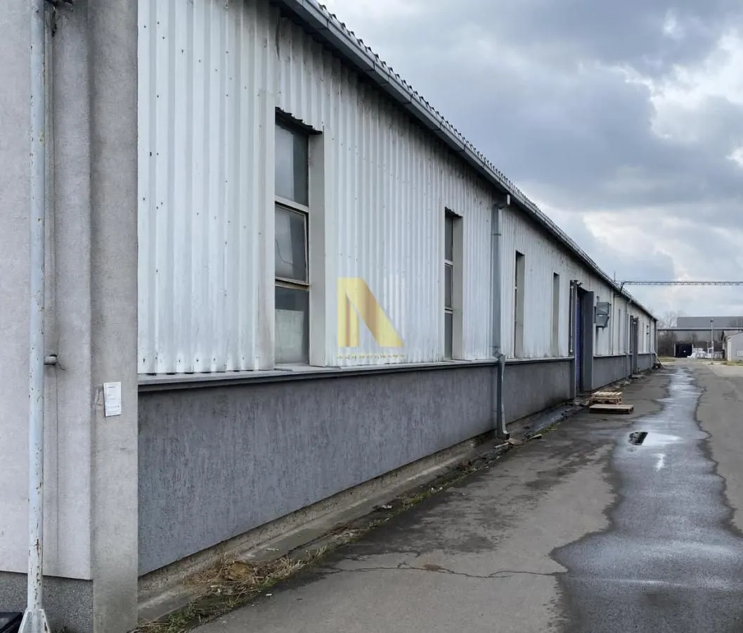Rent, office space, 7830m², Salajka, Novi Sad Sve Podlokacije