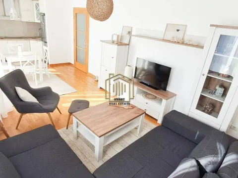 Rent, one bedroom apartment, 50m², City Kvart, Podgorica - image 9