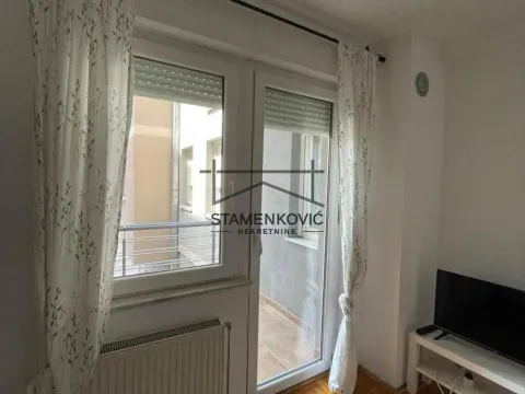 Izdavanje, jednosoban stan, 31m², Detelinara, Novi Sad Sve Podlokacije - image 3