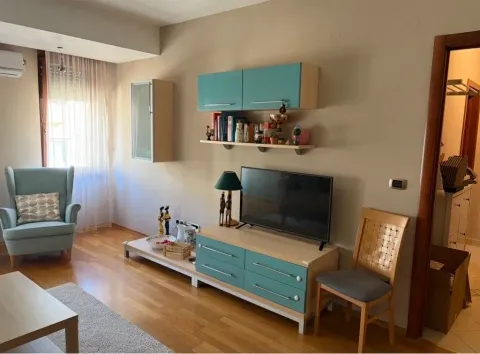 Rent, one bedroom apartment, 45m², Centar, Podgorica - image 4