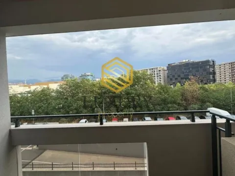 Rent, office space, 70m², Master Kvart, Podgorica - image 3