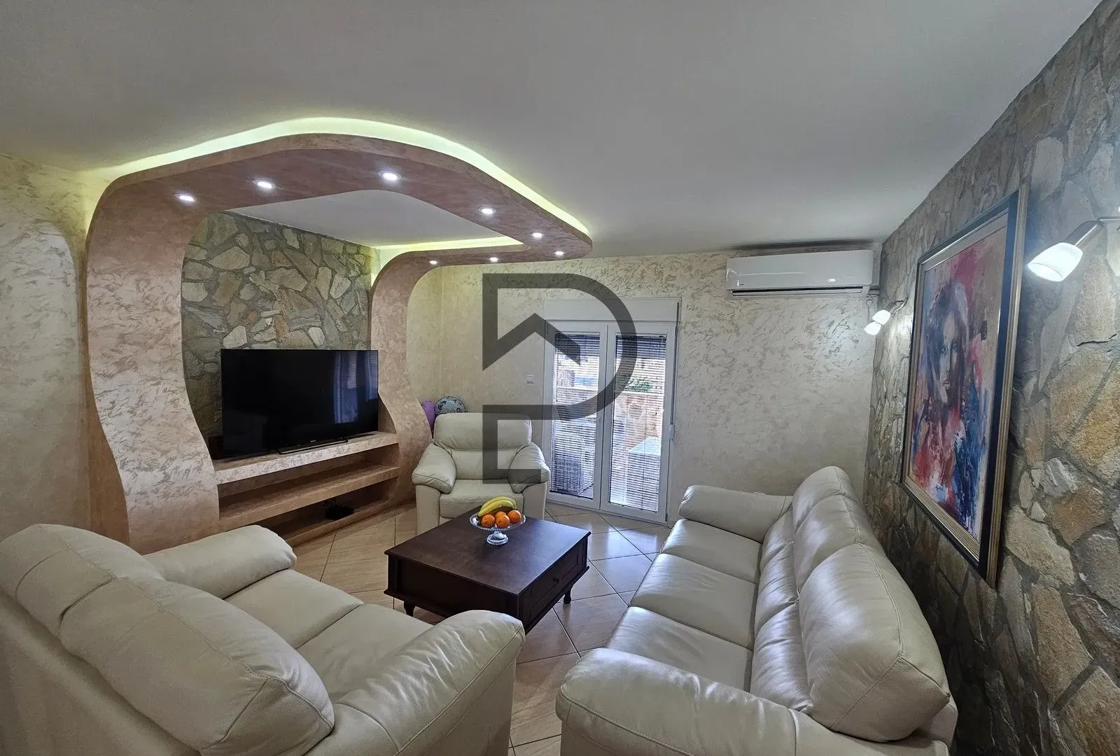 Sale, house, 200m², Podgorica, Crna Gora