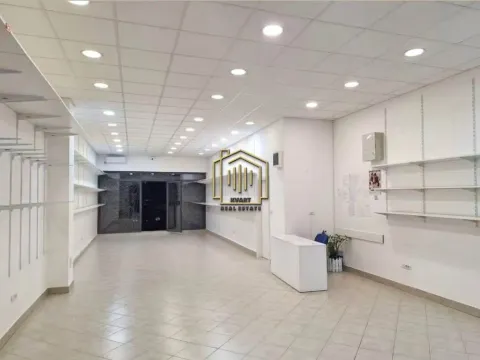 Rent, office space, 120m², Stari Aerodrom, Podgorica - image 4