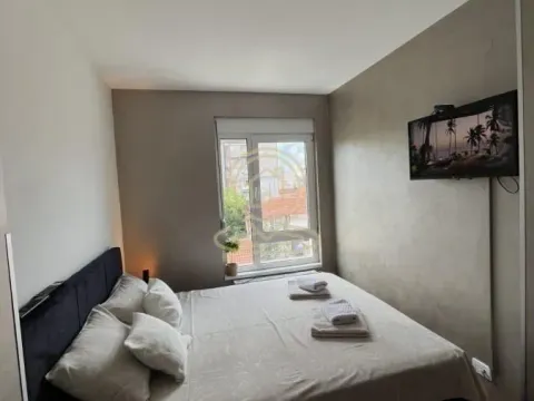 Izdavanje, trosoban stan, 90m², Medijana, Niš - image 3