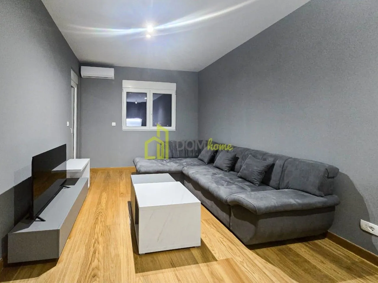Izdavanje, jednosoban stan, 44m², New City, Podgorica