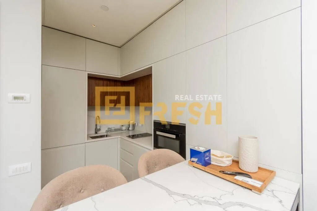Sale, one bedroom apartment, 80m², Tivat, Crna Gora