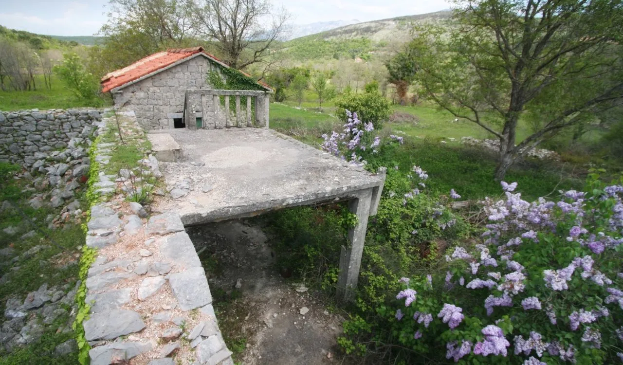 Prodaja, plac, 164m², Kotor, Crna Gora