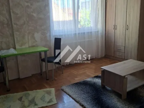 Izdavanje, stan, 25m², Sajam, Novi Sad Sve Podlokacije - image 5