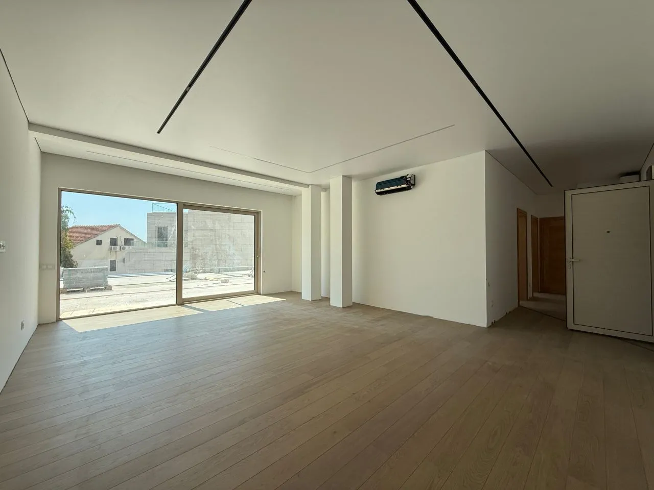 Sale, two bedroom apartment, 80m², Pržno, Budva