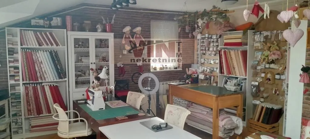 Prodaja, četvorosoban stan, 155m², Voždovačka Crkva, Voždovac Sve Podlokacije