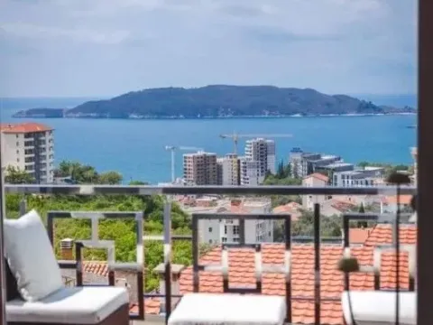 Sale, house, 200m², Bečići, Budva - image 2