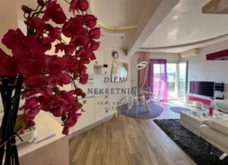 Rent, two bedroom apartment, 67m², Centar, Budva - image 2