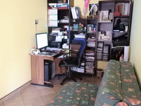 Prodaja, kuća, 256m², Surčin, Beograd - image 9