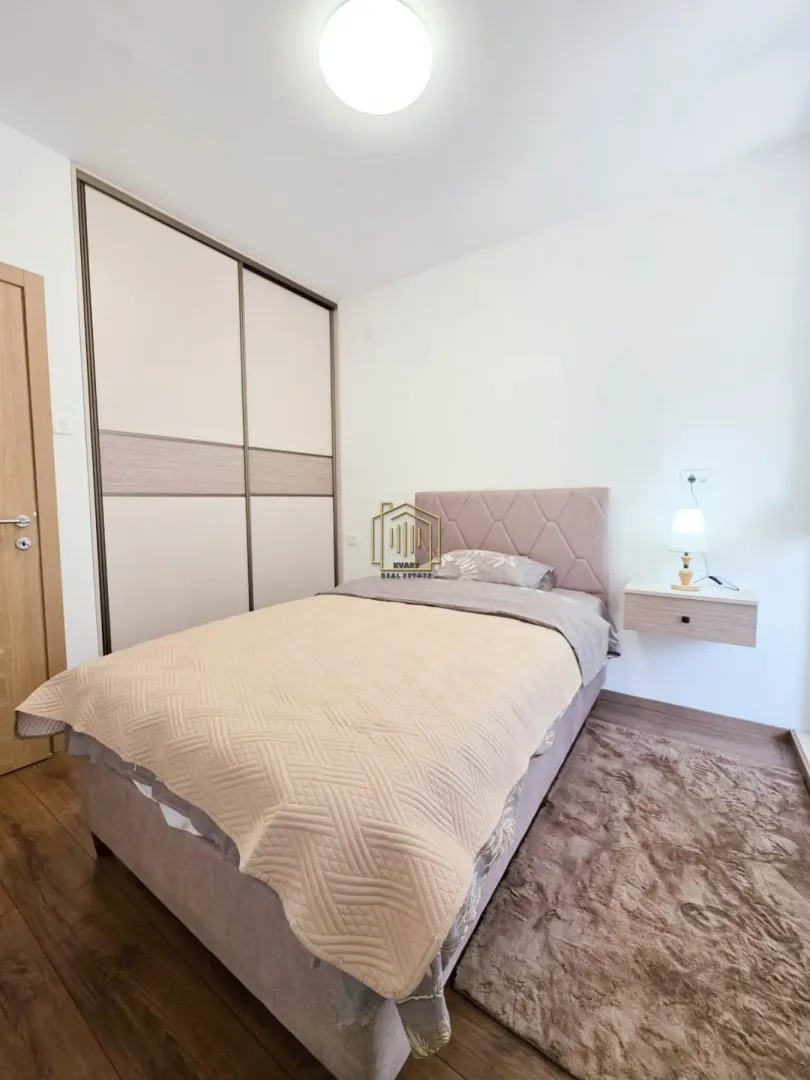 Rent, three bedroom apartment, 100m², City Kvart, Podgorica