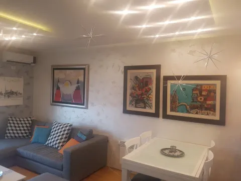 Rent, two bedroom apartment, 75m², Gorica C, Podgorica - image 2
