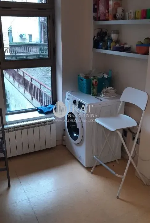 Sale, office space, 140m², Stari Grad, Beograd