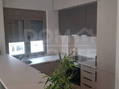 Izdavanje, dvosoban stan, 55m², Tivat, Crna Gora - image 2