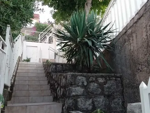 Prodaja, kuća, 148m², Tivat, Crna Gora - image 2