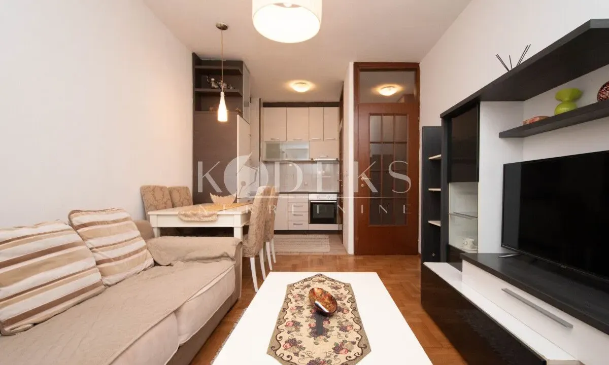 Rent, one bedroom apartment, 37m², Stari Aerodrom, Podgorica