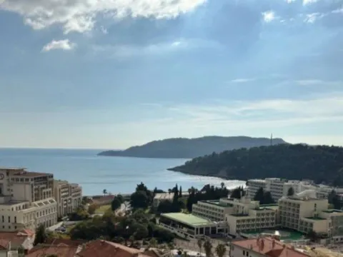 Sale, one bedroom apartment, 46m², Bečići, Budva - image 2