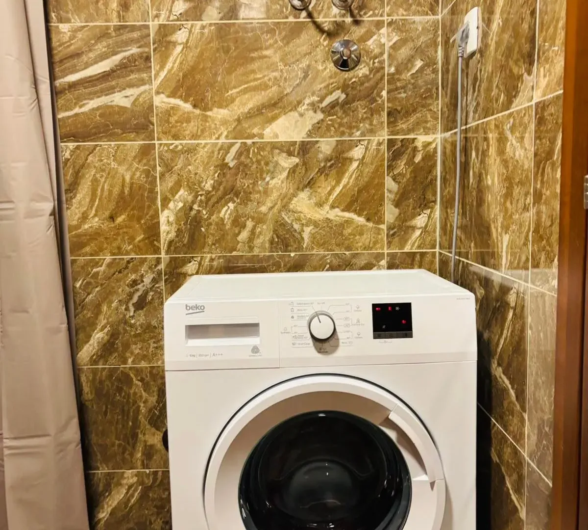 Rent, one bedroom apartment, 40m², Centar, Budva