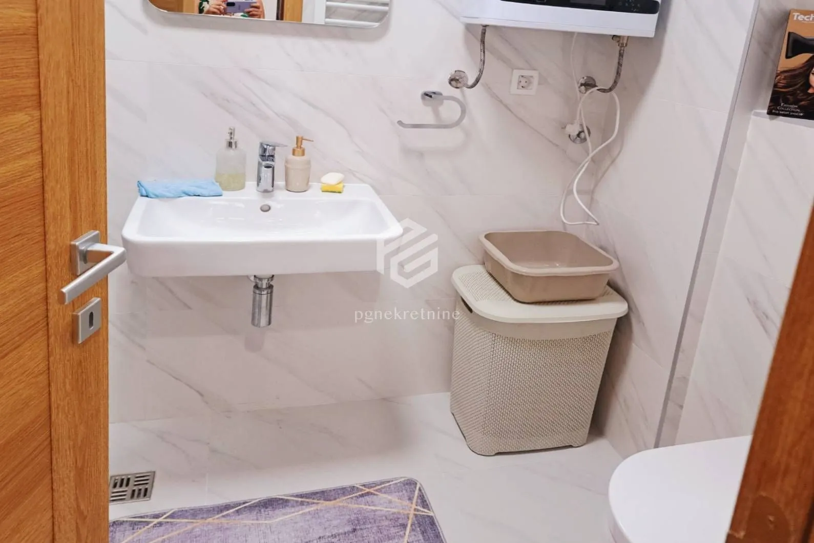Izdavanje, jednosoban stan, 48m², City Kvart, Podgorica