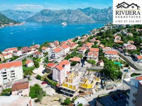 Prodaja, jednosoban stan, 61m², Dobrota, Kotor - image 3