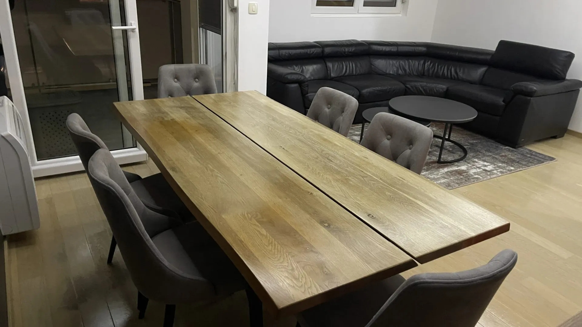 Izdavanje, dvosoban stan, 100m², City Kvart, Podgorica