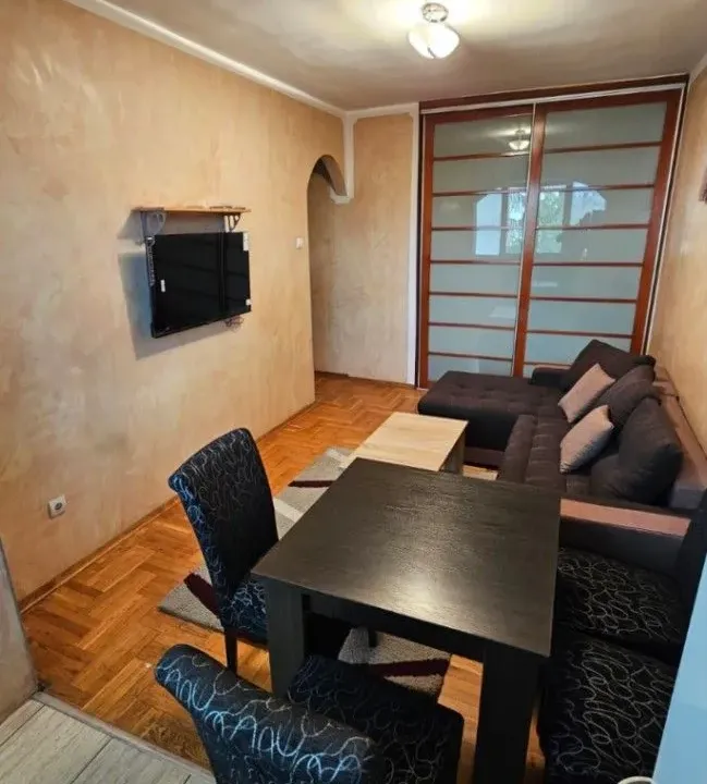 Izdavanje, jednosoban stan, 34m², Preko Morače, Podgorica