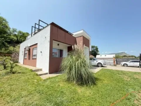 Prodaja, kuća, 180m², Donja Gorica, Podgorica - image 13