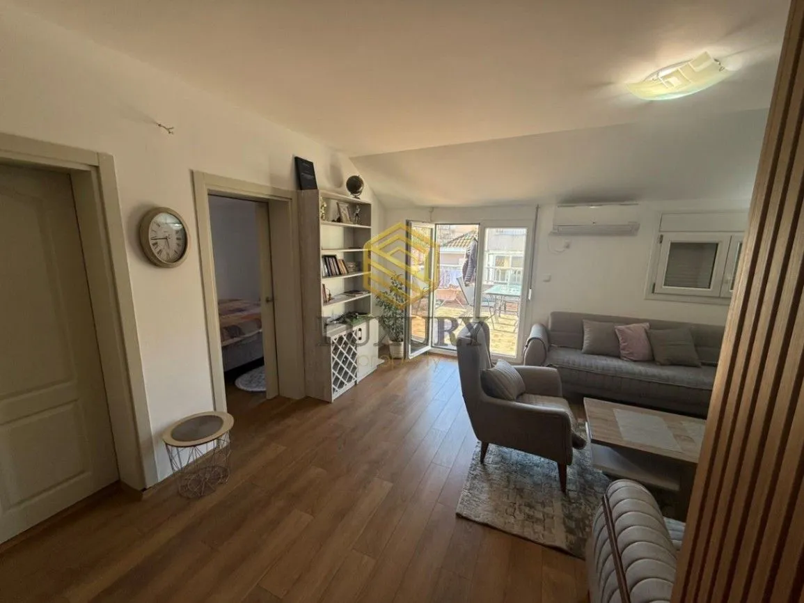 Prodaja, jednosoban stan, 44m², Momišići, Podgorica