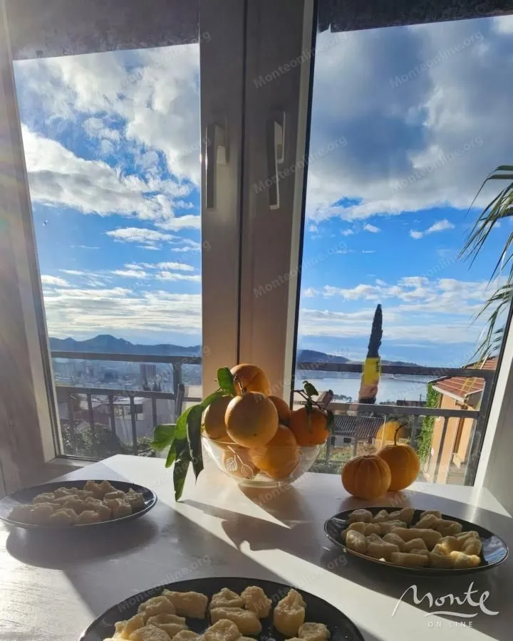 Sale, two bedroom apartment, 42m², Šušanj, Bar
