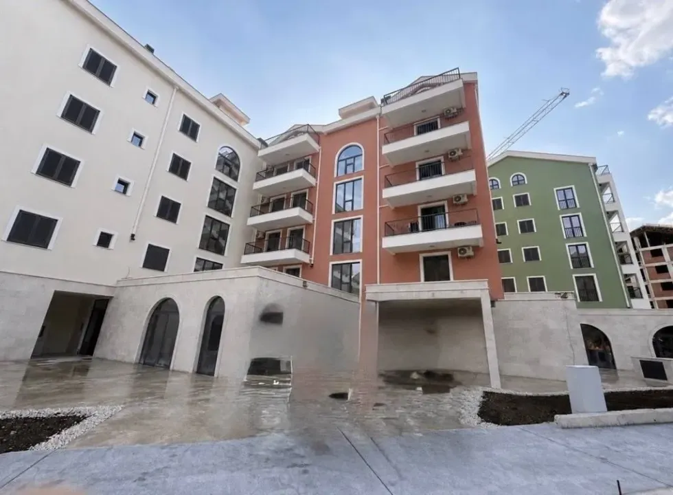 Prodaja, dvosoban stan, 50m², Donja Lastva, Tivat