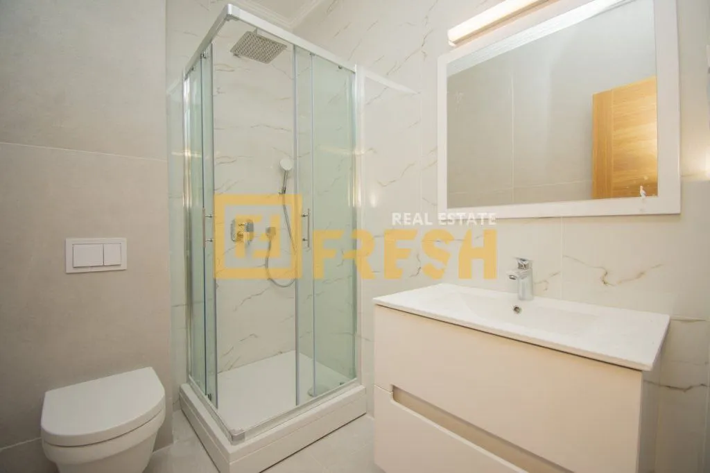 Rent, four bedroom apartment, 150m², Centar, Podgorica