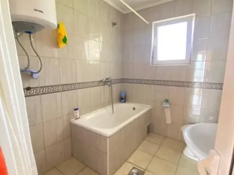 Sale, house, 216m², Bar, Crna Gora - image 2