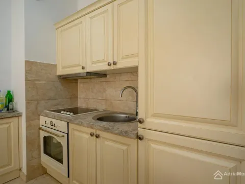 Prodaja, jednosoban stan, 53m², Bečići, Budva - image 4