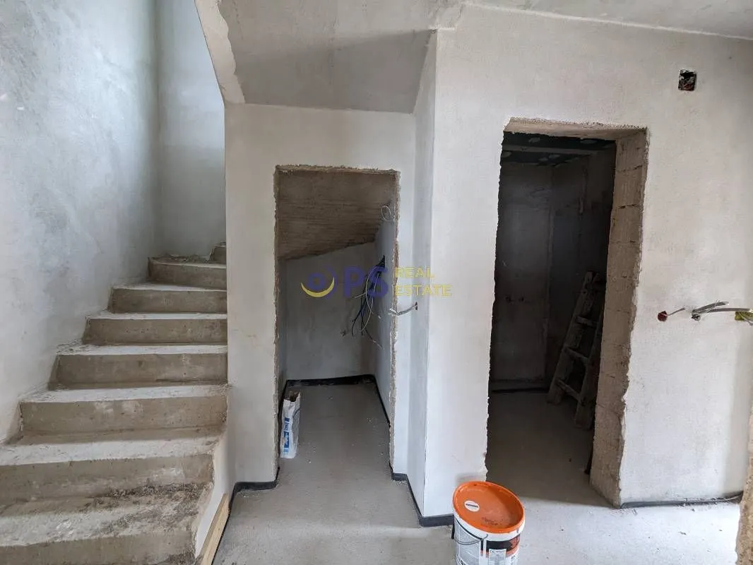 Sale, house, 120m², Bar, Crna Gora