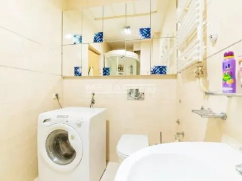 Izdavanje, četvorosoban stan, 131m², Vukov Spomenik, Zvezdara Sve Podlokacije - image 17