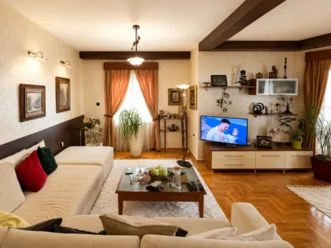 Stan in Momišići