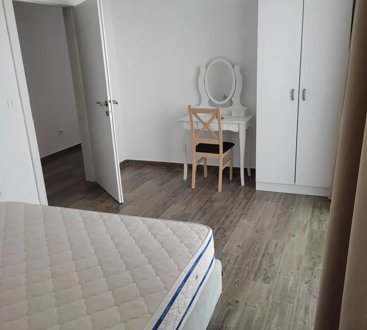 Sale, two bedroom apartment, 61m², Sutomore, Bar