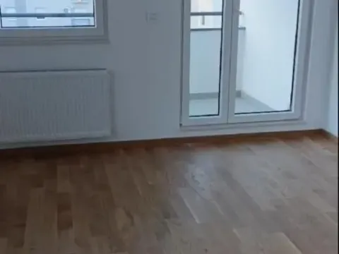 Prodaja, četvorosoban stan, 77m², Bulevar patrijarha Pavla, Novi Sad Sve Podlokacije - image 3