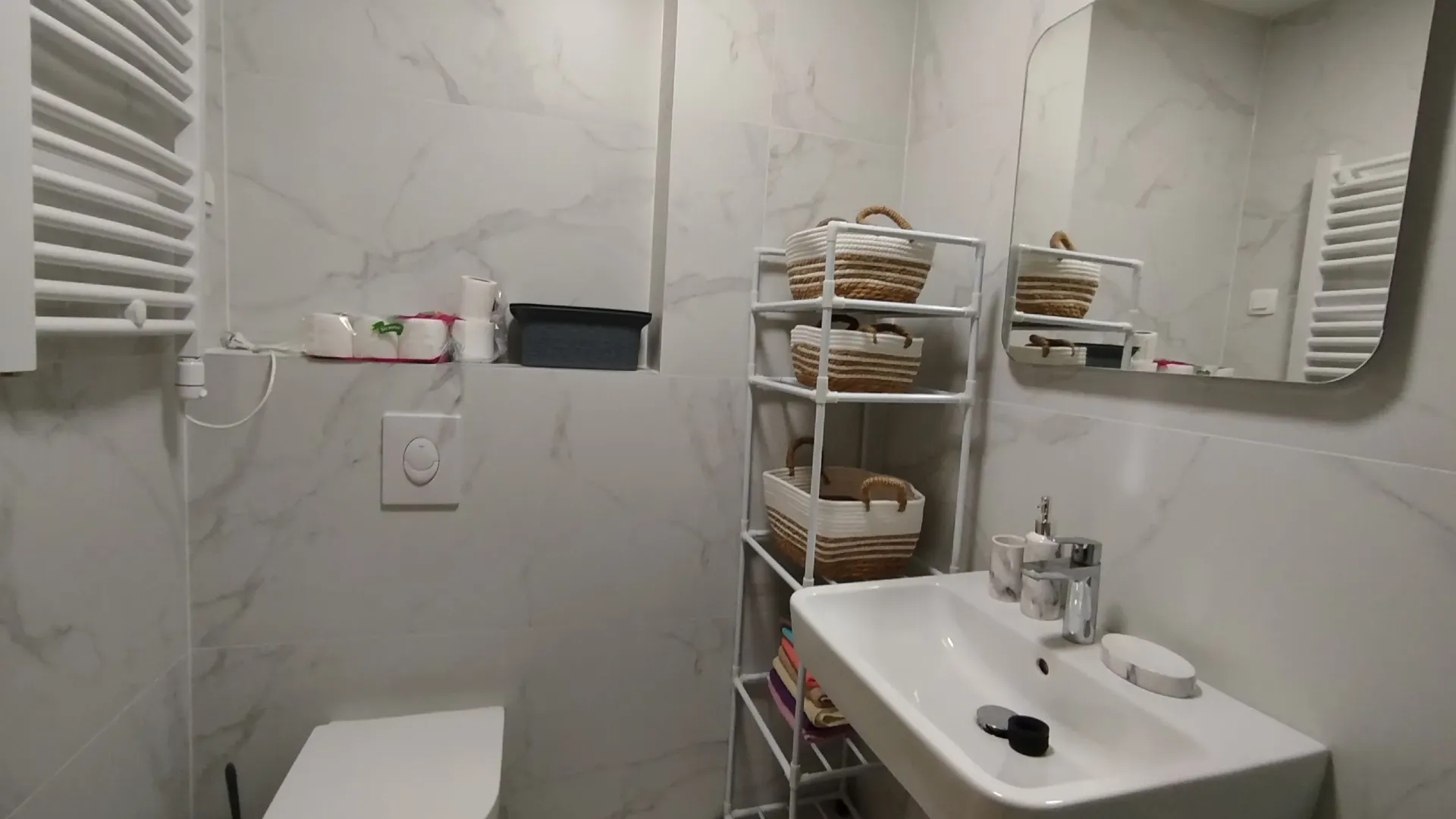 Rent, one bedroom apartment, 40m², Tološi, Podgorica